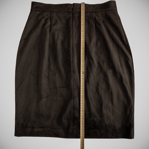 NWT H&M Black Button Front High-Rise Faux Suede Y2K Skirt Size 10 - Picture 5 of 11